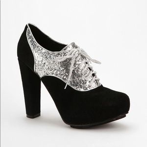 Glitter and Suede Platform Glitter Heel